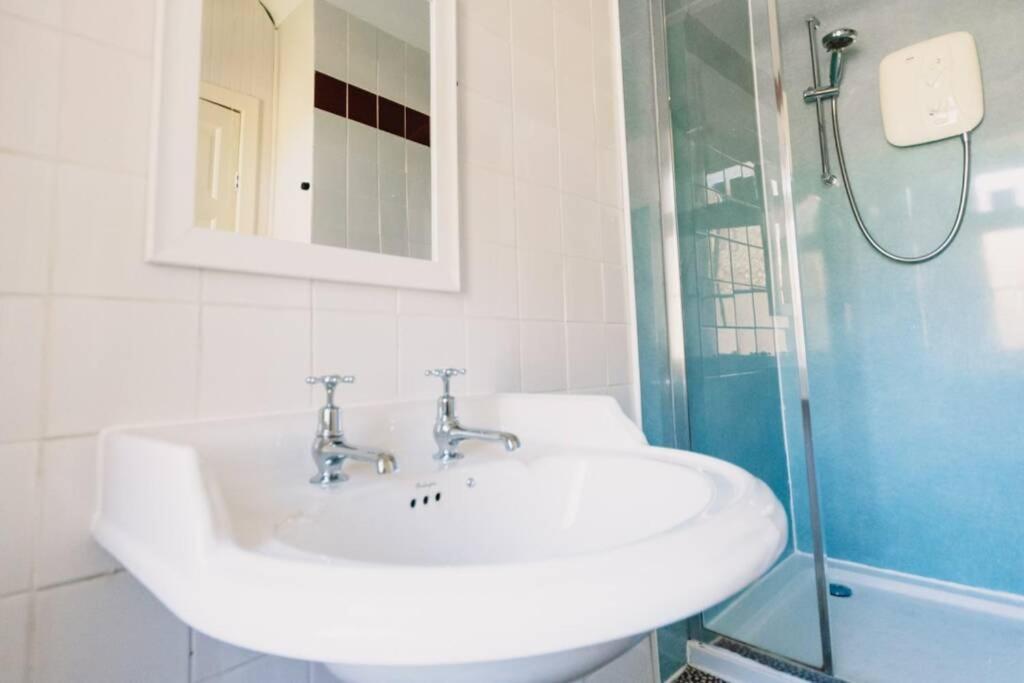 Atholl Apartment - A Unique Apartment In Countryside Park With Wifi And Access To Pool And Bar Περθ Εξωτερικό φωτογραφία